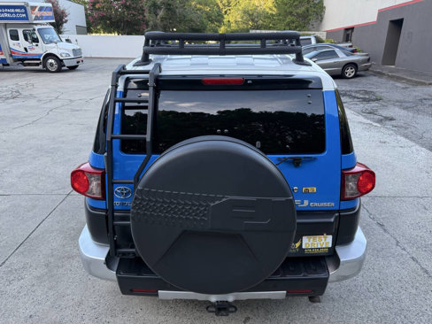 Used 2007 Toyota FJ Cruiser 4WD image 13