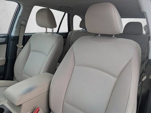 Used 2015 Subaru Outback 2.5i Premium image 24