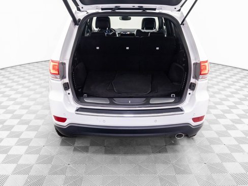 Used 2019 Jeep Grand Cherokee Limited image 26