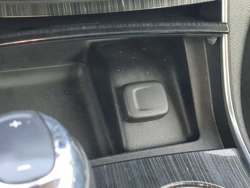 Used 2017 Chevrolet Impala LT image 28