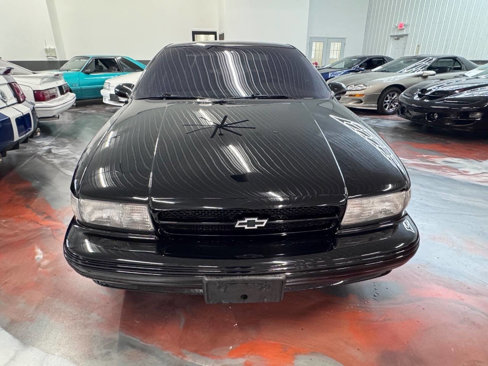 Used 1995 Chevrolet Impala SS image 9