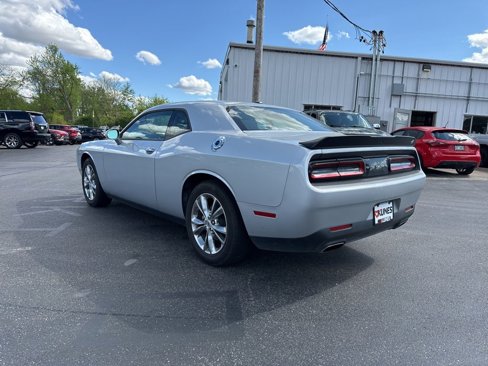 Used 2023 Dodge Challenger SXT w/ Cold Weather Group image 10