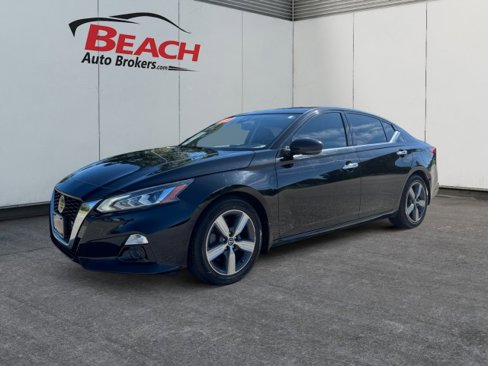 Used 2019 Nissan Altima 2.5 SV image 1