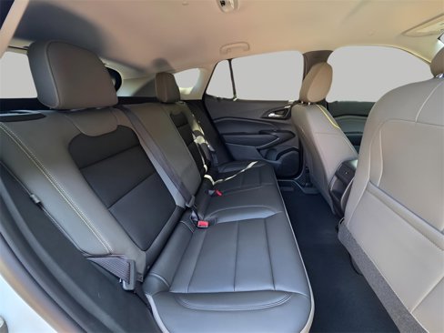New 2025 Chevrolet Trax ACTIV w/ Driver Confidence Package image 9