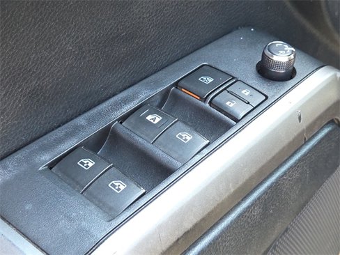 Used 2016 Toyota Tacoma SR5 image 18
