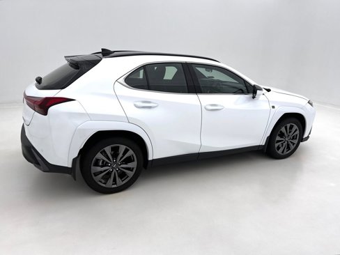Used 2023 Lexus UX 250h F Sport image 6