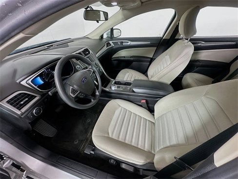 Used 2018 Ford Fusion S image 19