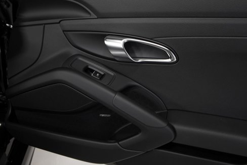 Used 2025 Porsche 718 Cayman image 40