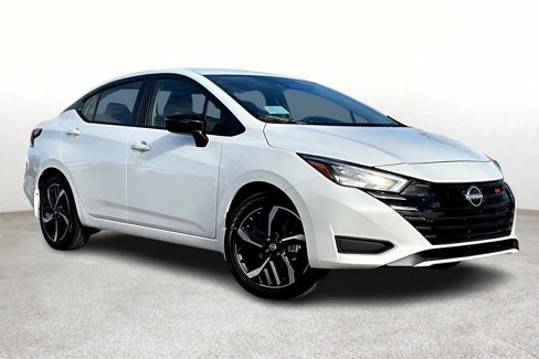 New 2025 Nissan Versa SR w/ Trunk Package image 5
