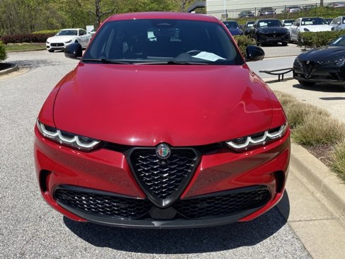 Used 2024 Alfa Romeo Tonale Veloce image 3