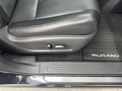 Used 2017 Nissan Murano Platinum w/ Platinum Technology Package image 10