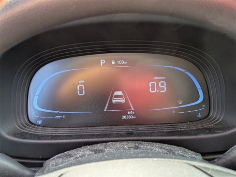 Certified 2023 Hyundai Venue SE image 9