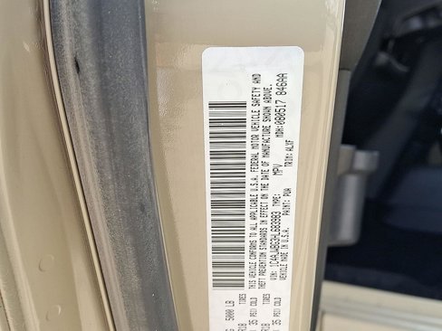 Used 2017 Jeep Wrangler Sahara w/ Connectivity Group image 27