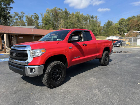 Used 2014 Toyota Tundra SR5 image 1