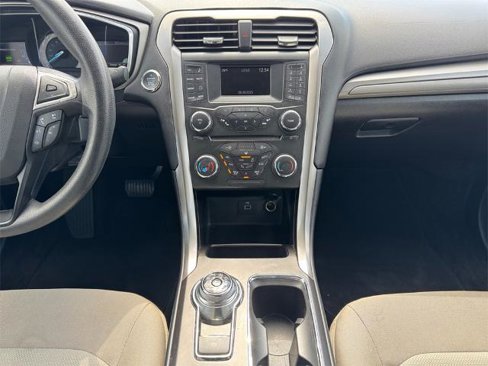 Certified 2018 Ford Fusion S image 11