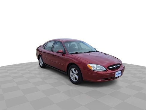 Used 2003 Ford Taurus SE image 2