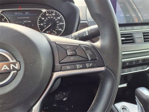 Used 2023 Nissan Altima 2.5 SV image 10