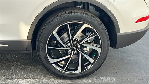 New 2025 Lincoln Corsair Reserve image 5