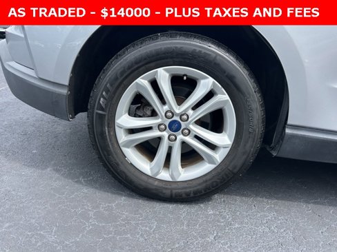 Used 2020 Ford Edge SEL image 7