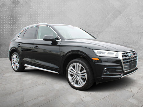 Used 2018 Audi Q5 Prestige w/ Prestige Package image 1