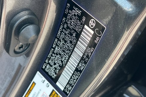 Used 2018 Toyota Prius image 30