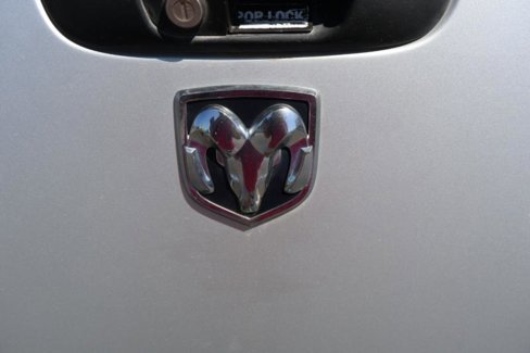 Used 2006 Dodge Ram 1500 Truck SLT image 9