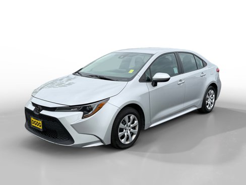 Used 2022 Toyota Corolla LE image 1