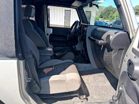 Used 2007 Jeep Wrangler X image 22