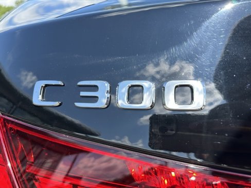 Used 2023 Mercedes-Benz C 300 4MATIC Sedan image 9