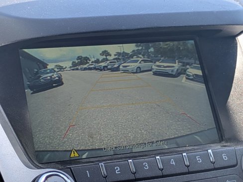 Used 2015 Chevrolet Equinox LT w/ Driver Convenience Package image 21