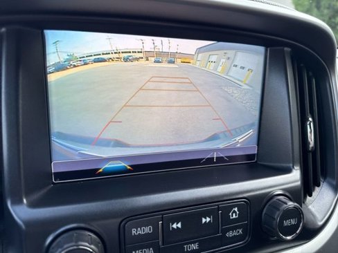 Used 2018 Chevrolet Colorado LT w/ LT Convenience Package image 18