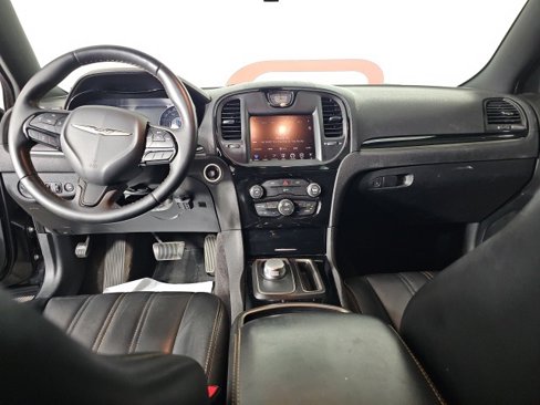 Certified 2016 Chrysler 300 S image 12