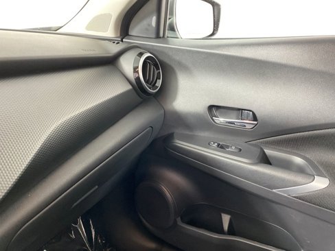 Used 2022 Nissan Kicks SV image 18
