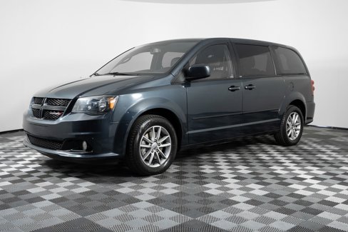 Used 2014 Dodge Grand Caravan R/T w/ Driver Convenience Group image 1
