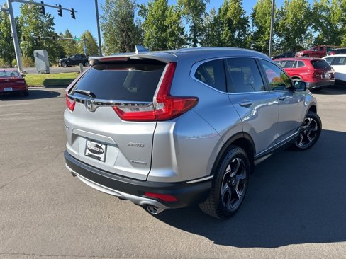 Used 2018 Honda CR-V Touring image 8