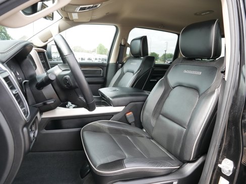 Used 2019 RAM 1500 Laramie image 35