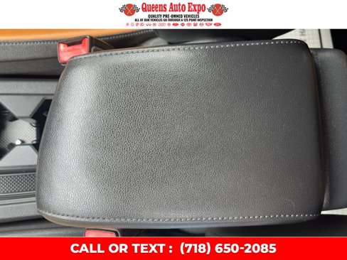 Used 2018 Volkswagen Tiguan SE image 12