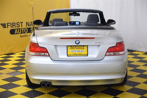 Used 2009 BMW 128i Convertible w/ Premium Pkg image 9