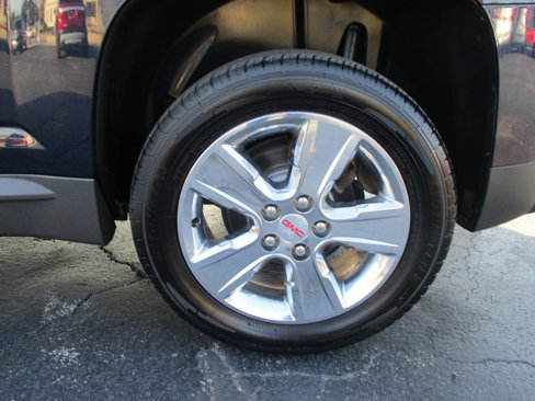 Used 2015 GMC Terrain SLE w/ Chrome Edition image 10