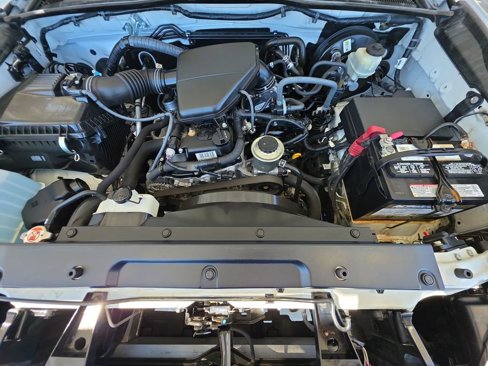 Used 2018 Toyota Tacoma SR image 30