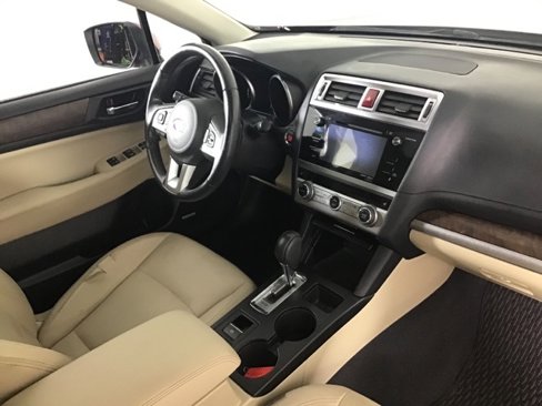 Used 2015 Subaru Outback 2.5i Limited image 23