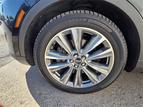 Used 2017 Lincoln MKX Reserve w/ Lincoln MKX Climate Package image 22