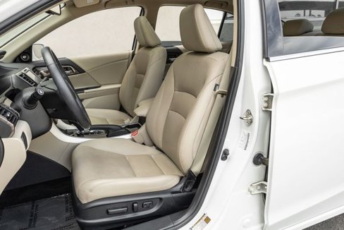 Used 2017 Honda Accord EX-L image 12