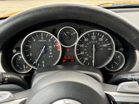 Used 2009 MAZDA MX-5 Miata Sport image 13