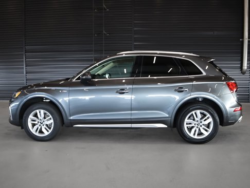 Used 2022 Audi Q5 2.0T Premium w/ Convenience Package image 13