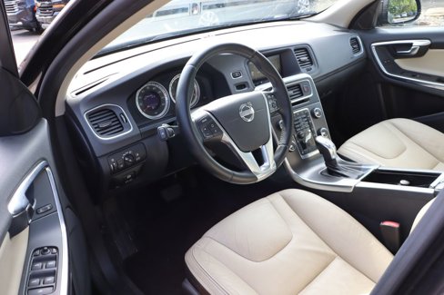 Used 2013 Volvo S60 T5 image 11