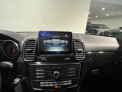 Used 2018 Mercedes-Benz GLE 350 4MATIC w/ Premium 1 Package image 33
