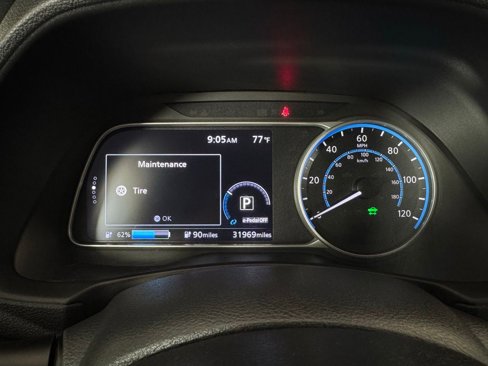 Used 2022 Nissan Leaf SV image 14
