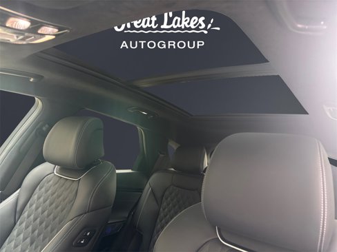 Used 2025 Genesis GV70 3.5T Sport w/ Sport Advanced Package image 17