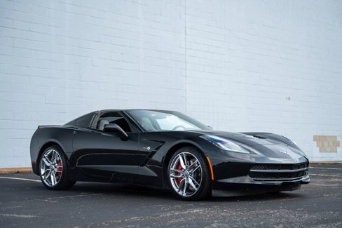 Used 2017 Chevrolet Corvette Stingray Coupe w/ 1LT image 15